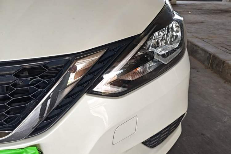 Used Nissan Sylphy 2021 Classic 1.6XE CVT Comfort Edition Left Front Headlight