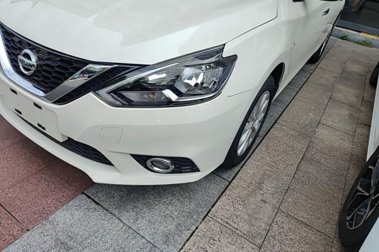 Used Nissan Sylphy 2021 Classic 1.6XL CVT Luxury Edition Left Front Headlight