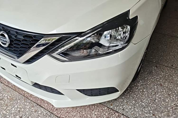 Used Nissan Sylphy 2021 Classic 1.6XE CVT Comfort Edition Left Front Headlight