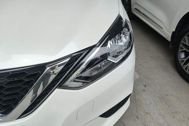 Used Nissan Sylphy 2021 Classic 1.6XE CVT Comfort Edition Left Front Headlight