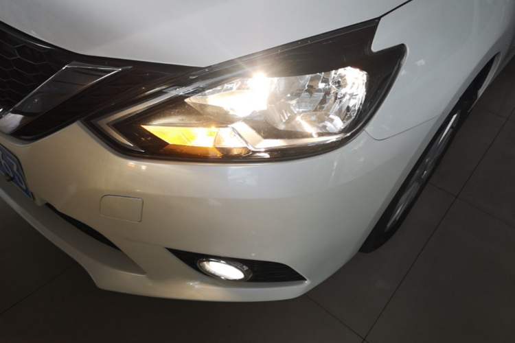 Used Nissan Sylphy 2021 Classic 1.6XL CVT Luxury Edition Left Front Headlight