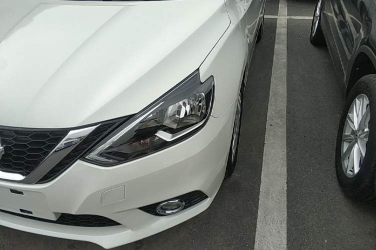Used Nissan Sylphy 2021 Classic 1.6XL CVT Luxury Edition Left Front Headlight
