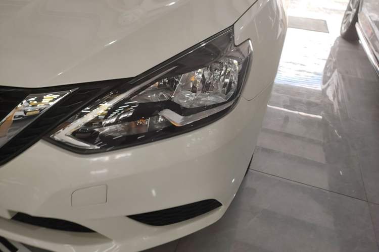Used Nissan Sylphy 2021 Classic 1.6XE CVT Comfort Edition Left Front Headlight