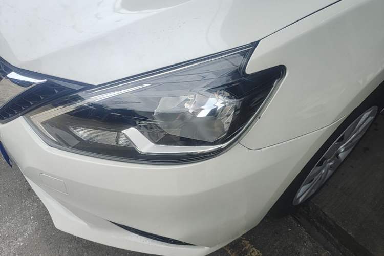 Used Nissan Sylphy 2021 Classic 1.6XL CVT Luxury Edition Left Front Headlight