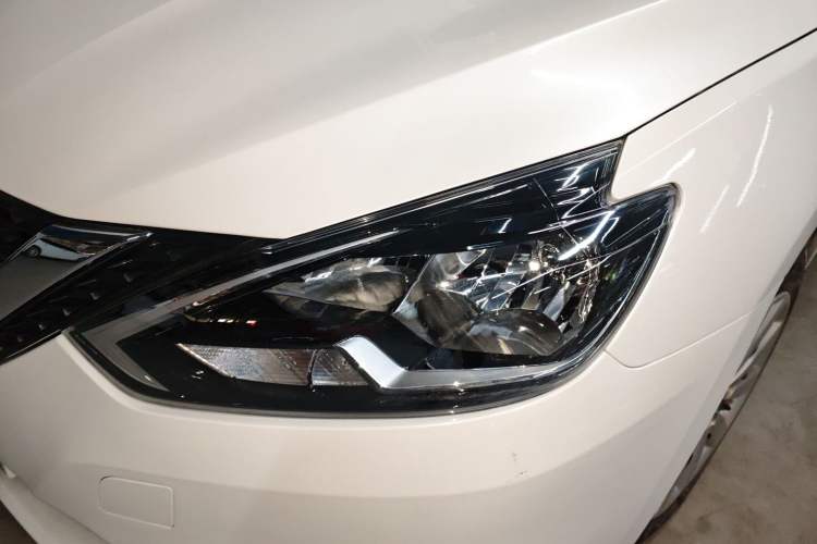 Used Nissan Sylphy 2021 Classic 1.6XE CVT Exclusive Edition Left Front Headlight