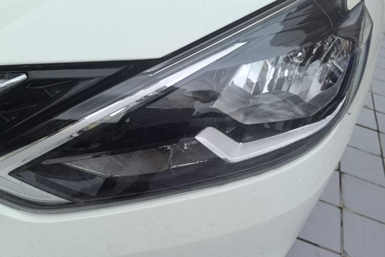 Used Nissan Sylphy 2021 Classic 1.6XL CVT Luxury Edition Left Front Headlight