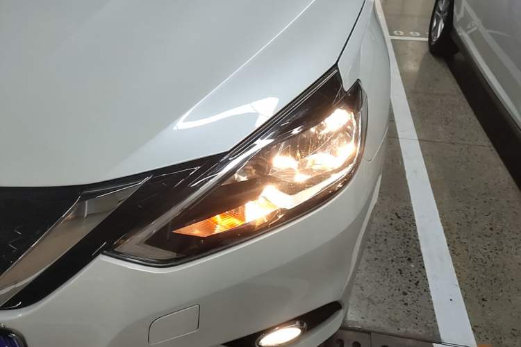 Used Nissan Sylphy 2021 Classic 1.6XL CVT Luxury Edition Left Front Headlight