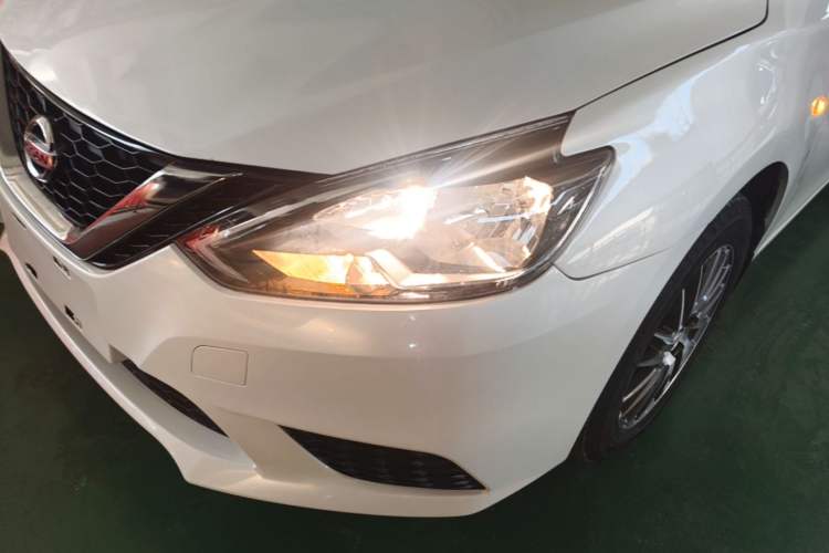 Used Nissan Sylphy 2021 Classic 1.6XL CVT Luxury Edition Left Front Headlight