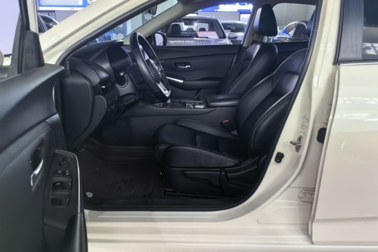 Used Nissan Sylphy 2021 1.6L XL CVT Enjoyment Edition Left Front Seat