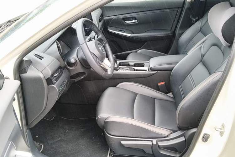 Used Nissan Sylphy 2021 1.6L XL CVT Enjoyment Edition Left Front Seat