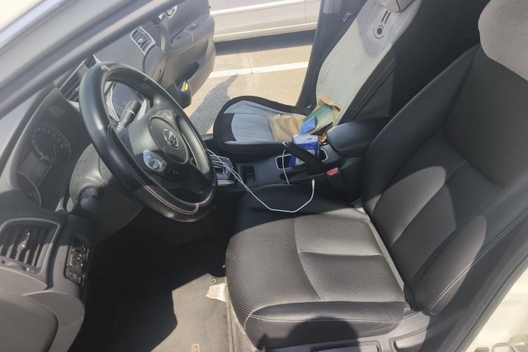 Used Nissan Sylphy 2021 Classic 1.6XL CVT Luxury Edition Left Front Seat