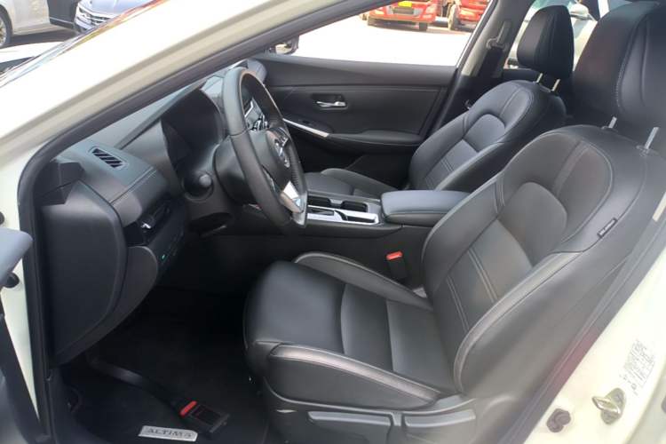 Used Nissan Sylphy 2021 1.6L XL CVT Enjoyment Edition Left Front Seat