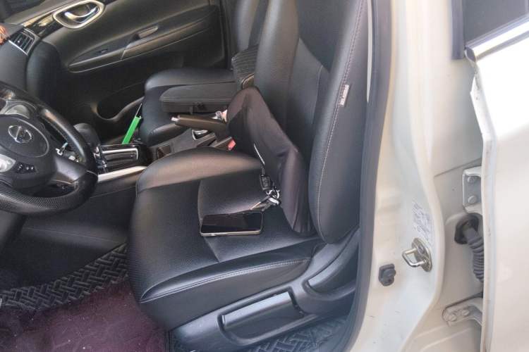 Used Nissan Sylphy 2021 Classic 1.6XL CVT Luxury Edition Left Front Seat