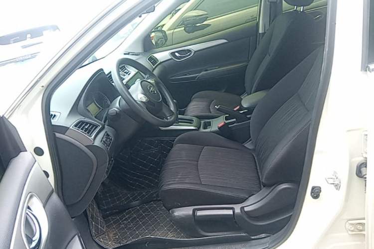 Used Nissan Sylphy 2021 Classic 1.6XL CVT Luxury Edition Left Front Seat