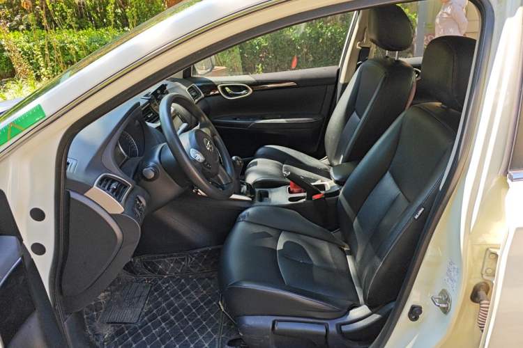 Used Nissan Sylphy 2021 Classic 1.6XL Manual Luxury Edition Left Front Seat