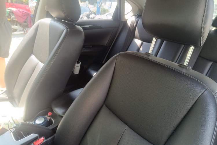 Used Nissan Sylphy 2021 Classic 1.6XL CVT Luxury Edition Left Front Seat