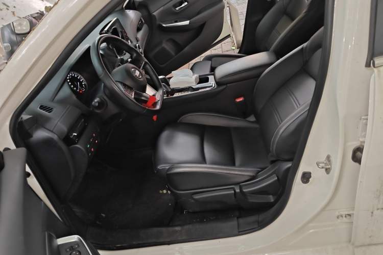 Used Nissan Sylphy 2021 Classic 1.6XL CVT Luxury Edition Left Front Seat