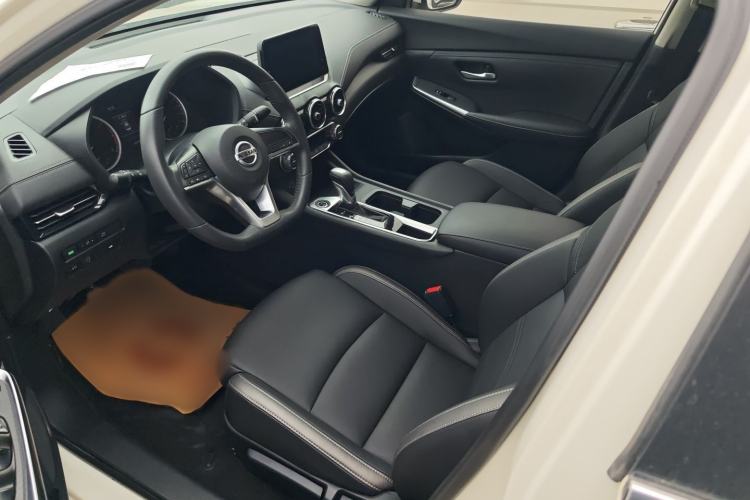 Used Nissan Sylphy 2021 1.6L XL CVT Enjoyment Edition Left Front Seat