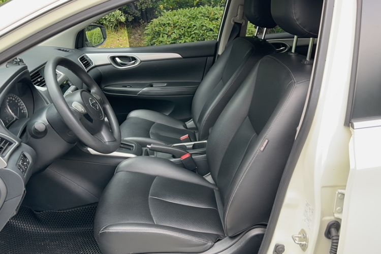 Used Nissan Sylphy 2021 Classic 1.6XL CVT Luxury Edition Left Front Seat