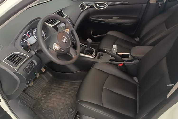 Used Nissan Sylphy 2021 Classic 1.6XL Manual Luxury Edition Left Front Seat