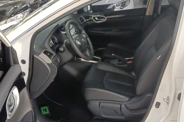 Used Nissan Sylphy 2021 Classic 1.6XL CVT Luxury Edition Left Front Seat