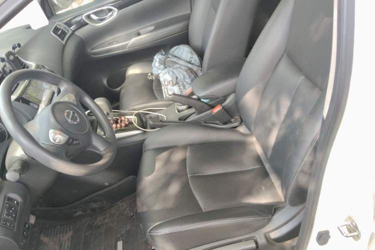 Used Nissan Sylphy 2021 Classic 1.6XL CVT Luxury Edition Left Front Seat