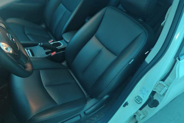 Used Nissan Sylphy 2021 Classic 1.6XL CVT Luxury Edition Left Front Seat