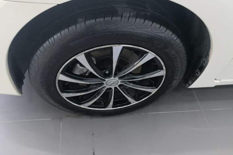 Used Nissan Sylphy 2021 Classic 1.6XE CVT Comfort Edition Left Front Wheel Hub