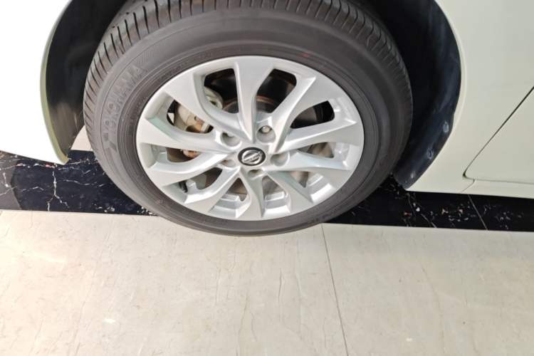 Used Nissan Sylphy 2021 Classic 1.6XL CVT Luxury Edition Left Front Wheel Hub