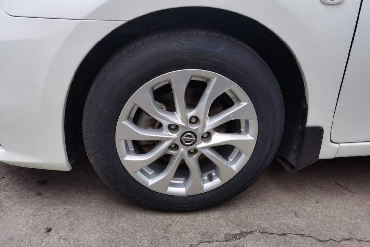 Used Nissan Sylphy 2021 Classic 1.6XL CVT Luxury Edition Left Front Wheel Hub