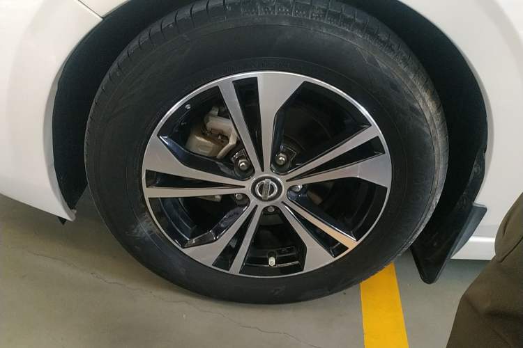 Used Nissan Sylphy 2021 1.6L XL CVT Enjoyment Edition Left Front Wheel Hub