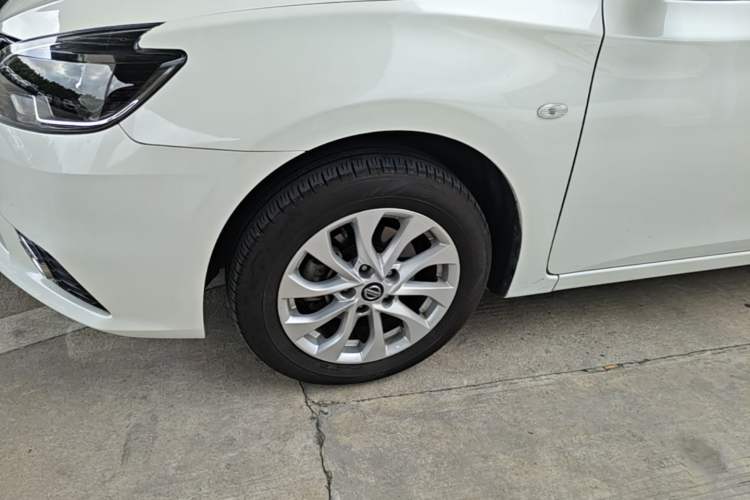 Used Nissan Sylphy 2021 Classic 1.6XL CVT Luxury Edition Left Front Wheel Hub