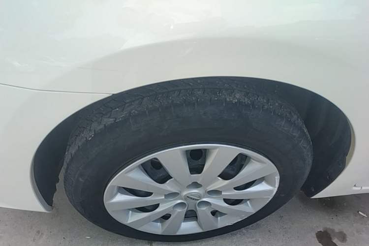 Used Nissan Sylphy 2021 Classic 1.6XE CVT Comfort Edition Left Front Wheel Hub
