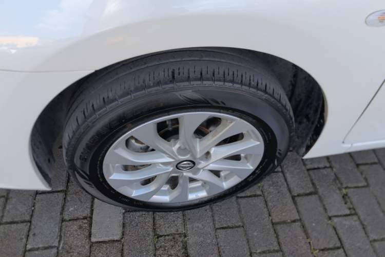 Used Nissan Sylphy 2021 Classic 1.6XL CVT Luxury Edition Left Front Wheel Hub
