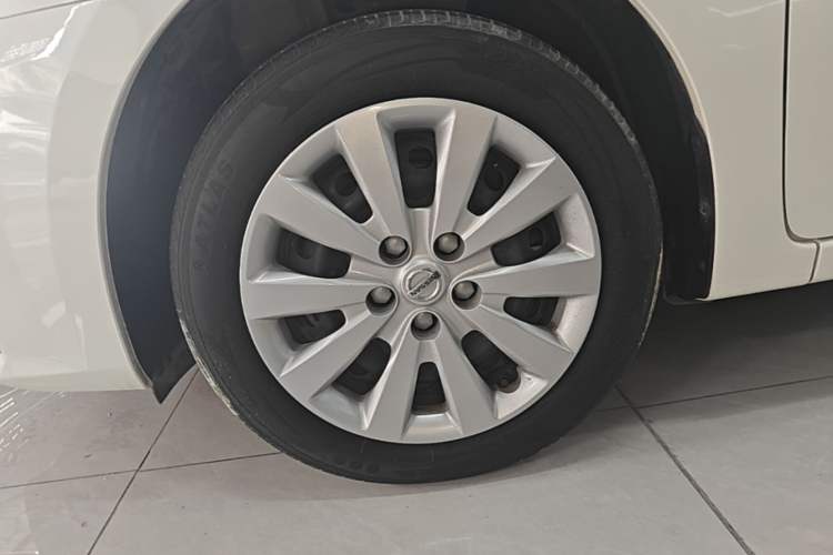 Used Nissan Sylphy 2021 Classic 1.6XE CVT Exclusive Edition Left Front Wheel Hub