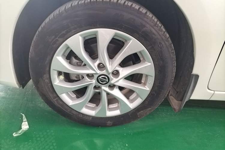 Used Nissan Sylphy 2021 Classic 1.6XL CVT Luxury Edition Left Front Wheel Hub