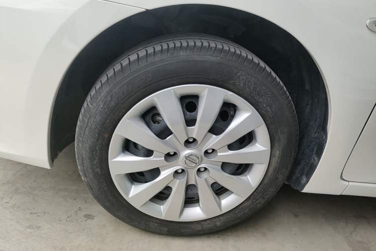 Used Nissan Sylphy 2021 Classic 1.6XE CVT Comfort Edition Left Front Wheel Hub
