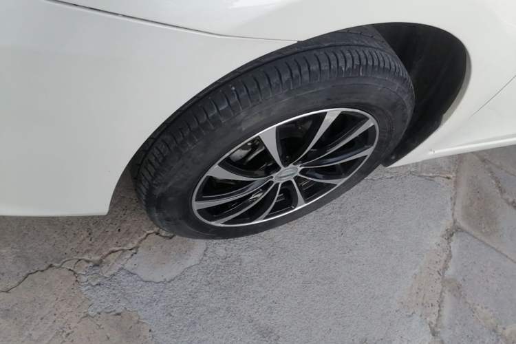 Used Nissan Sylphy 2021 Classic 1.6XE CVT Comfort Edition Left Front Wheel Hub