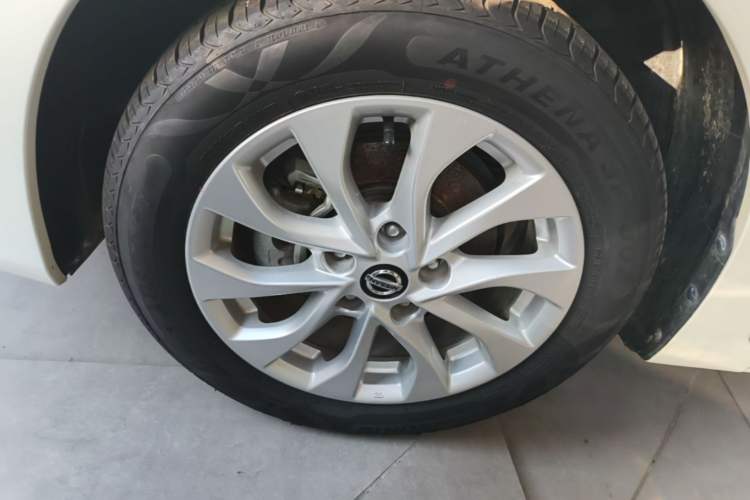 Used Nissan Sylphy 2021 Classic 1.6XL CVT Luxury Edition Left Front Wheel Hub