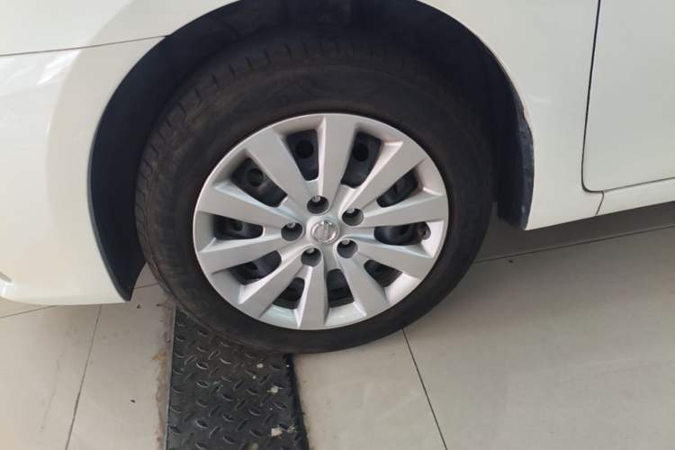Used Nissan Sylphy 2021 Classic 1.6XL CVT Luxury Edition Left Front Wheel Hub