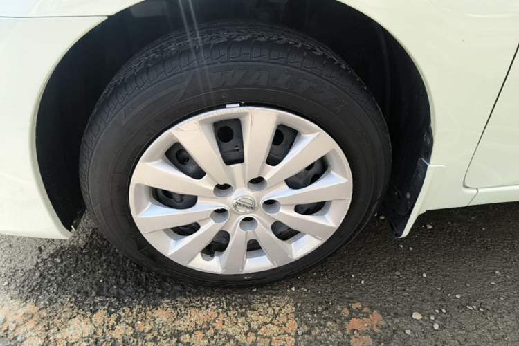Used Nissan Sylphy 2021 Classic 1.6XE CVT Comfort Edition Left Front Wheel Hub