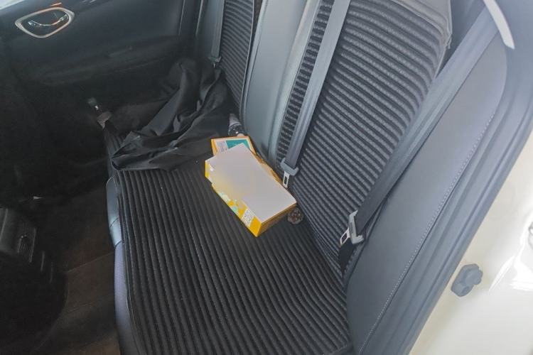 Used Nissan Sylphy 2021 Classic 1.6XL CVT Luxury Edition Left Rear Seat