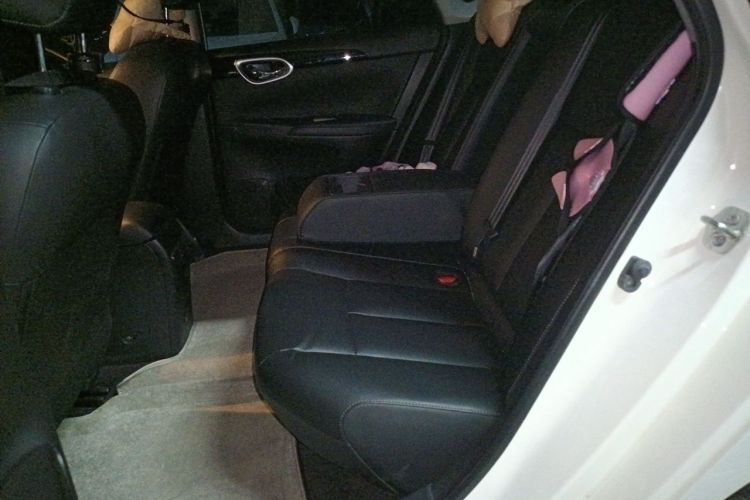 Used Nissan Sylphy 2021 Classic 1.6XL CVT Luxury Edition Left Rear Seat