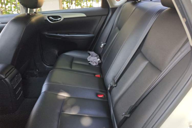 Used Nissan Sylphy 2021 Classic 1.6XE CVT Exclusive Edition Left Rear Seat