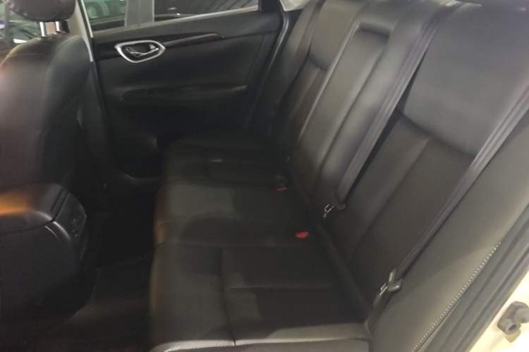 Used Nissan Sylphy 2021 Classic 1.6XL CVT Luxury Edition Left Rear Seat