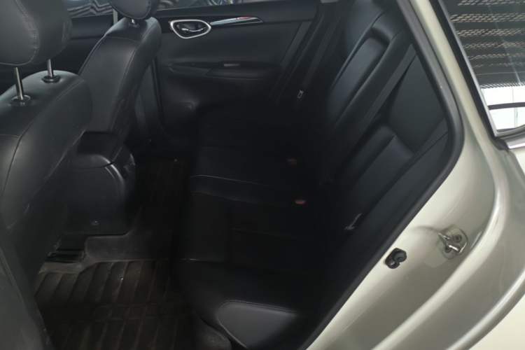 Used Nissan Sylphy 2021 Classic 1.6XL CVT Luxury Edition Left Rear Seat