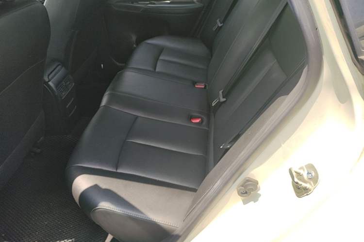 Used Nissan Sylphy 2021 Classic 1.6XE CVT Comfort Edition Left Rear Seat