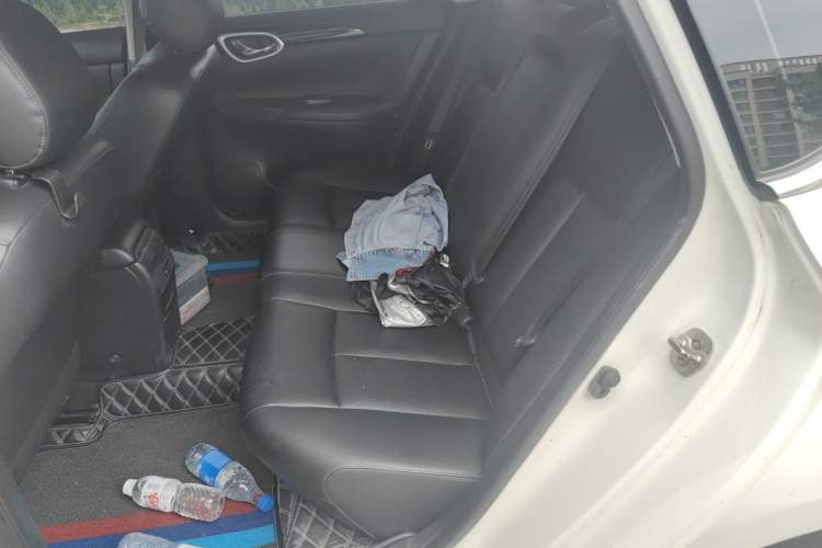 Used Nissan Sylphy 2021 Classic 1.6XL CVT Luxury Edition Left Rear Seat