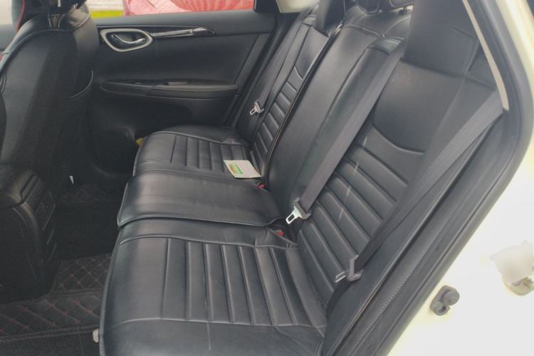 Used Nissan Sylphy 2021 Classic 1.6XL CVT Luxury Edition Left Rear Seat