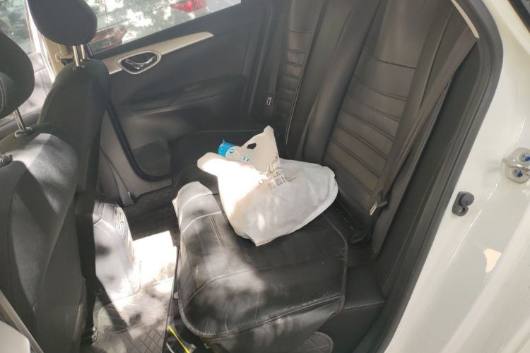Used Nissan Sylphy 2021 Classic 1.6XE CVT Comfort Edition Left Rear Seat